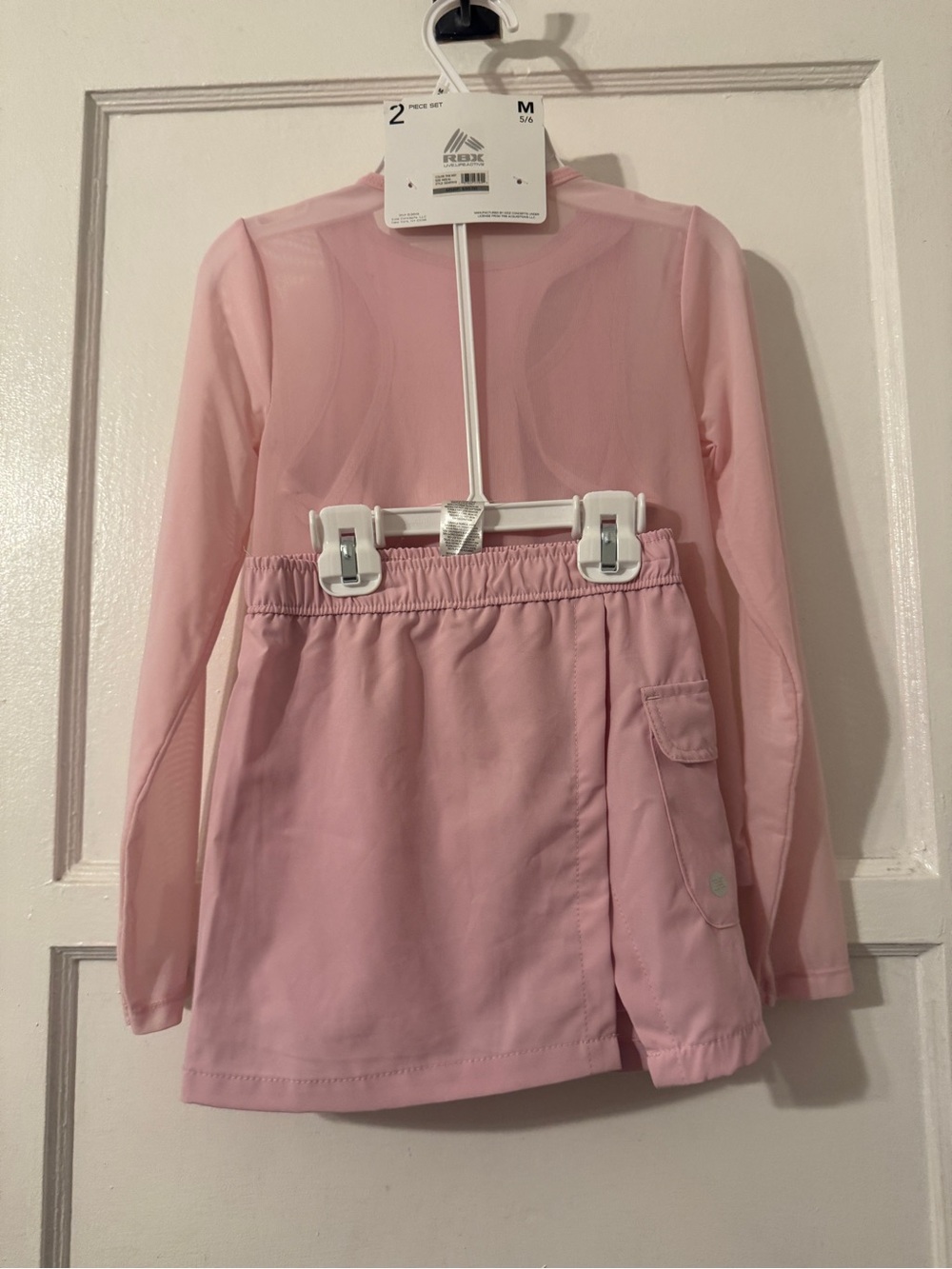 RBX Girls 2 Piece Set Athletic Top & Skirt Pink Medium - Picture 4 of 5